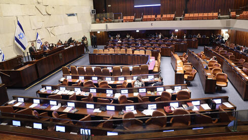 בוחרות, ולא נבחרות: תמונת המצב המחפירה של ייצוג הנשים במערכת הפוליטית