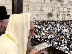 כ-150 אלף השתתפו במעמד הסליחות האחרון בכותל; נתניהו ושורדי שבי הגיעו למקום