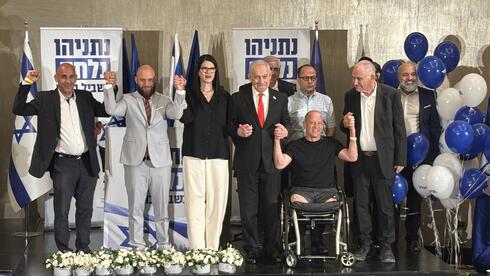 רצה את כחלון ואשכנזי, גייס פאנליסטים מערוץ 14: השאיפות של נתניהו – והשריונים שהצליח להביא
