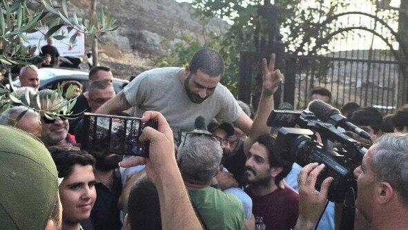 גלי תקיפות בלבנון, אסיר ששוחרר: "לא עינו אותי בישראל. יש להם את כל המידע – ואתה חייב לדבר"